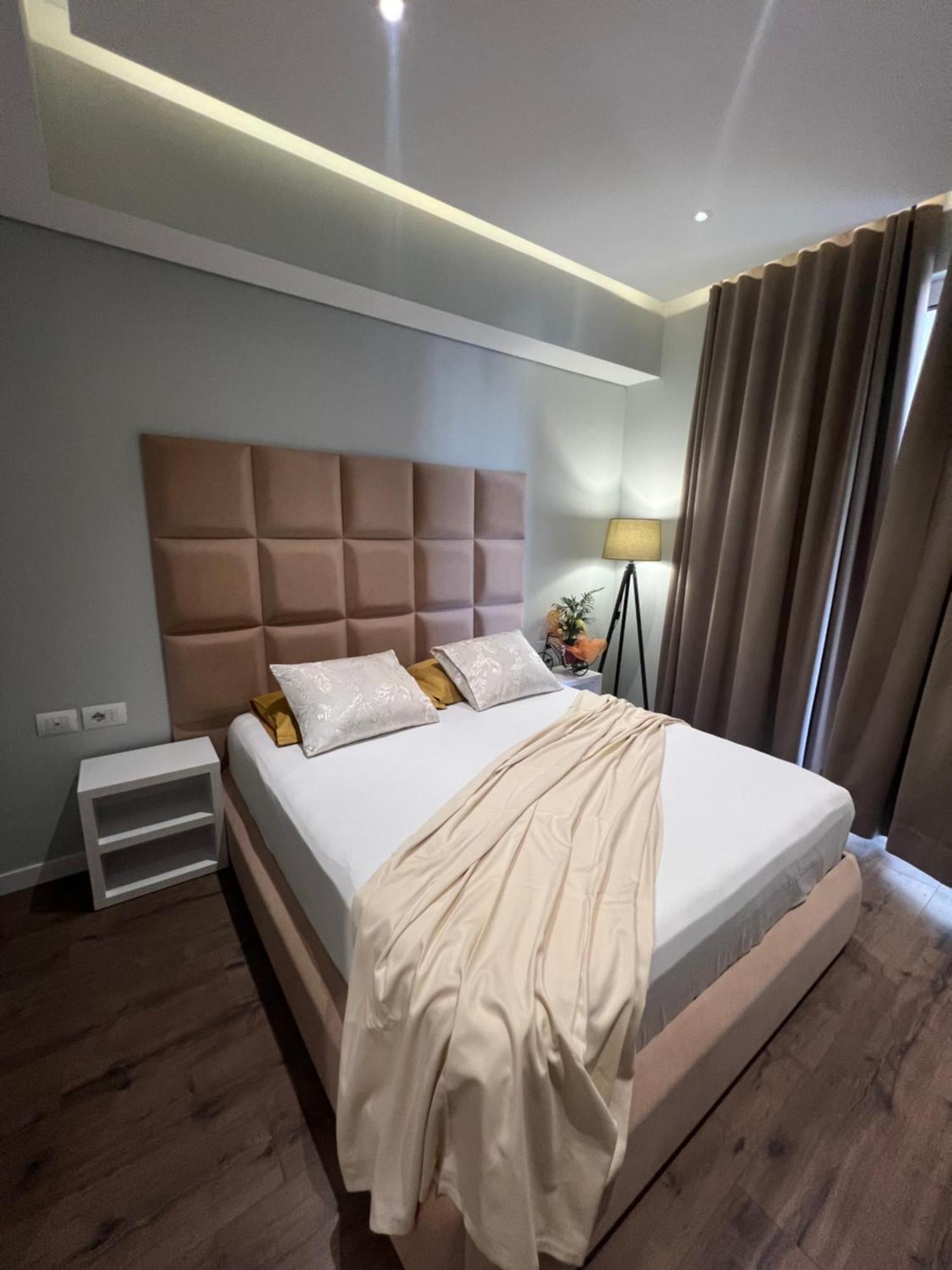 Hotel Olsi Sarandë 외부 사진