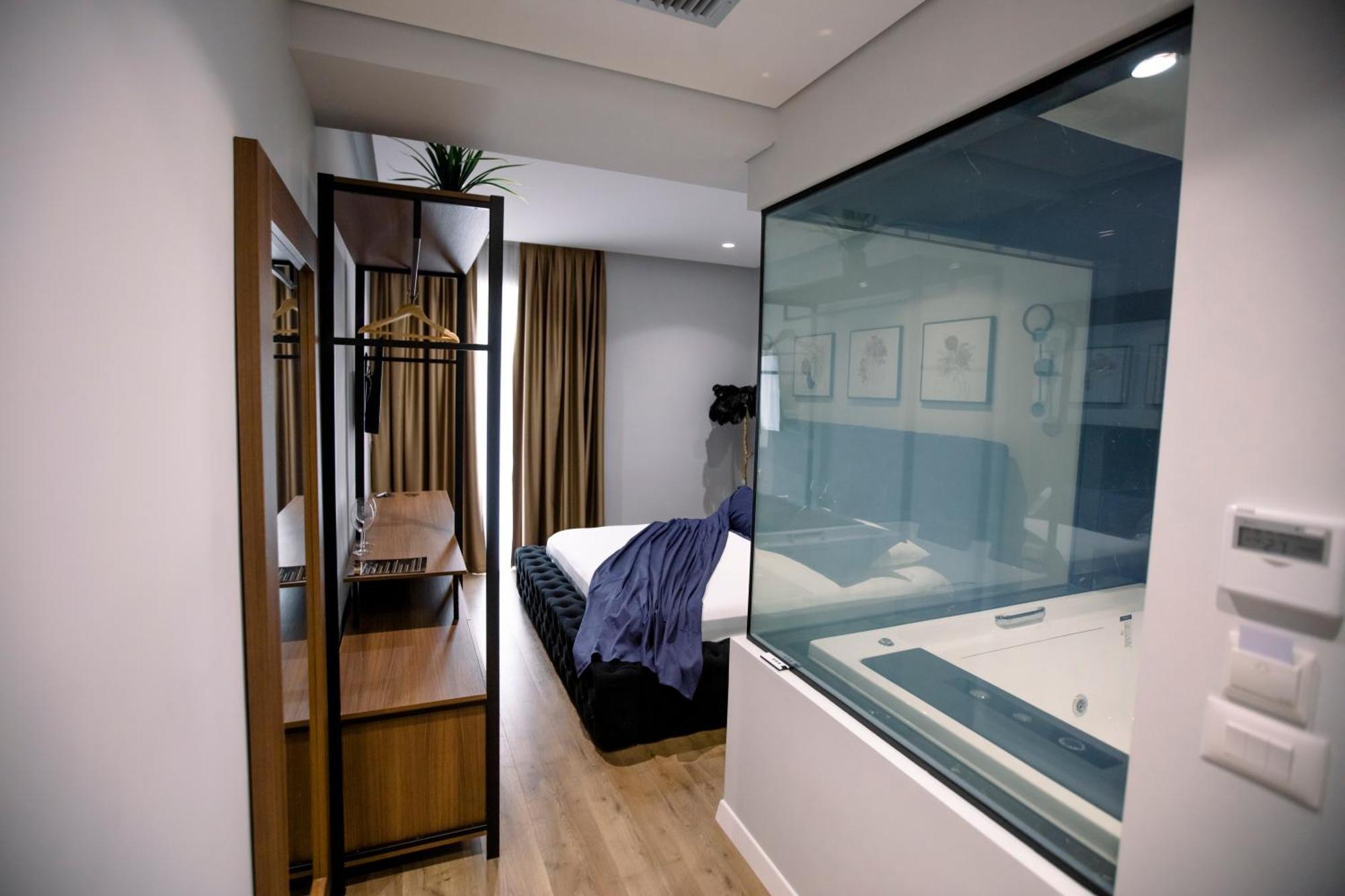 Hotel Olsi Sarandë 외부 사진